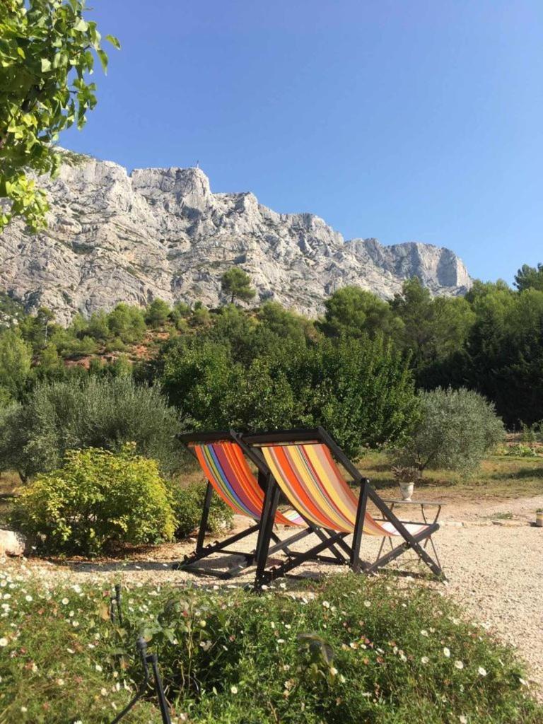 Le Moulin En Provence Bed & Breakfast Saint-Antonin-sur-Bayon Екстериор снимка